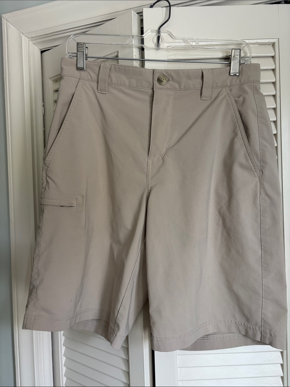 Men's Columbia Casual Khaki Shorts